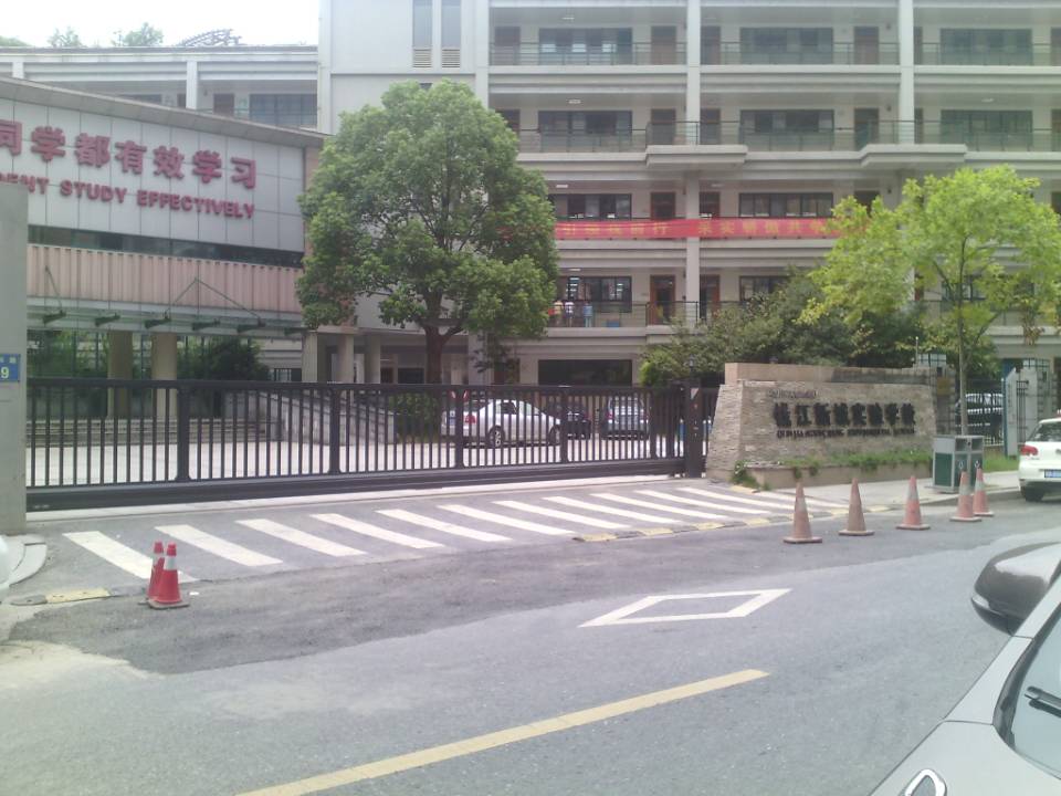 鼎天国际 0a1bf8943f4c038962a3f111c2f4b8a8
