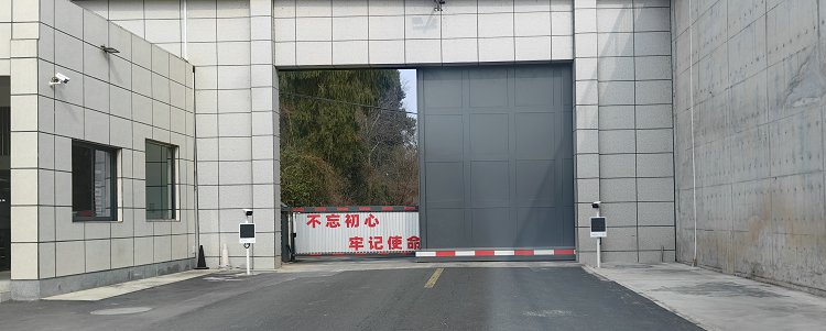 鼎天国际 d1ddccc3d1f57a0f16f262e7ee01a148